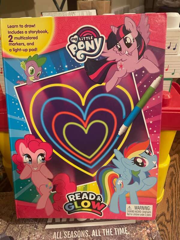 My Little Pony Read & Glow
