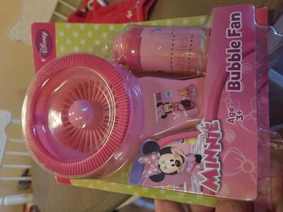 Minnie Mouse bubbles