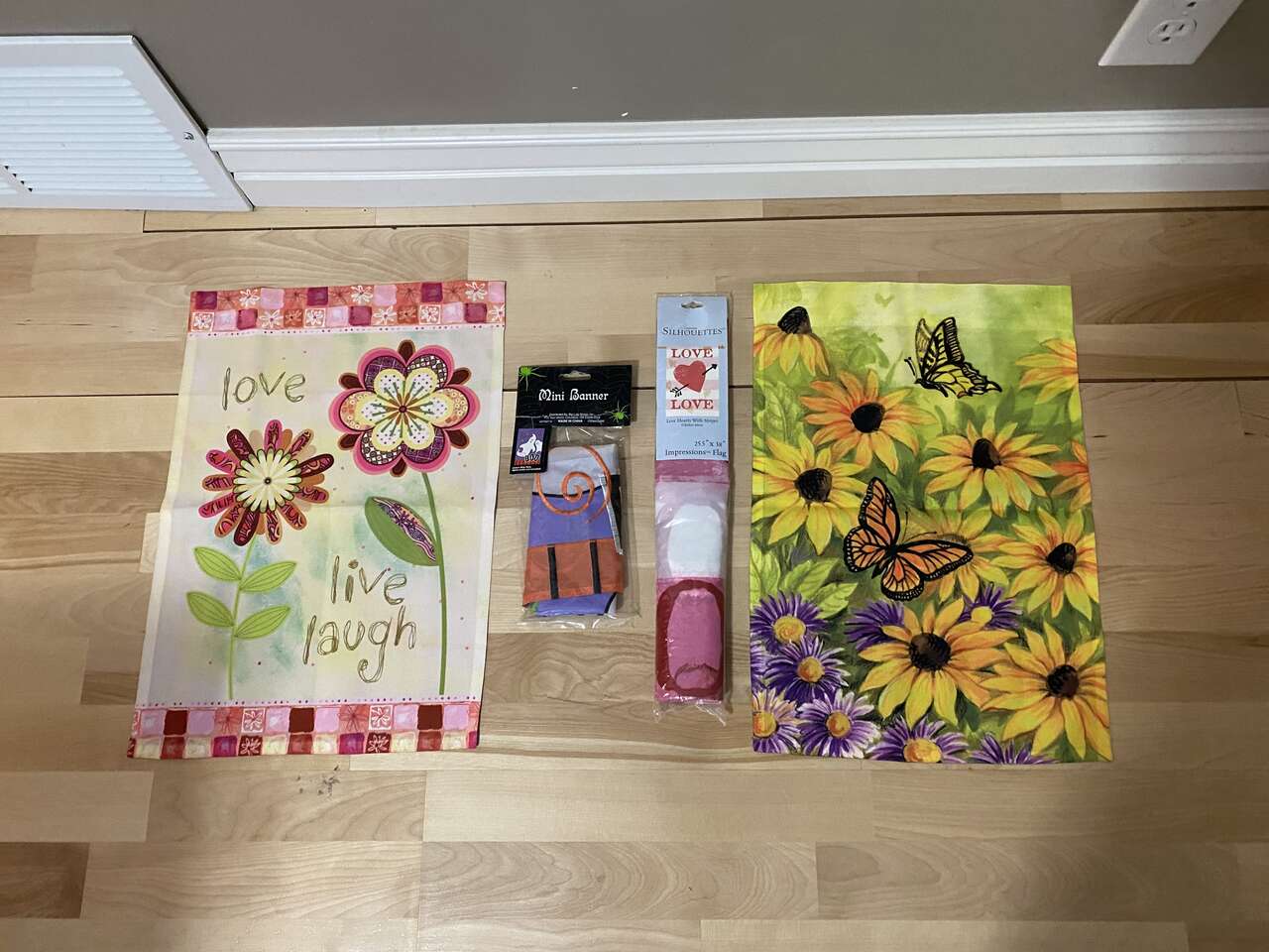 Spring & Summer Garden flags / Halloween & Valentines flags