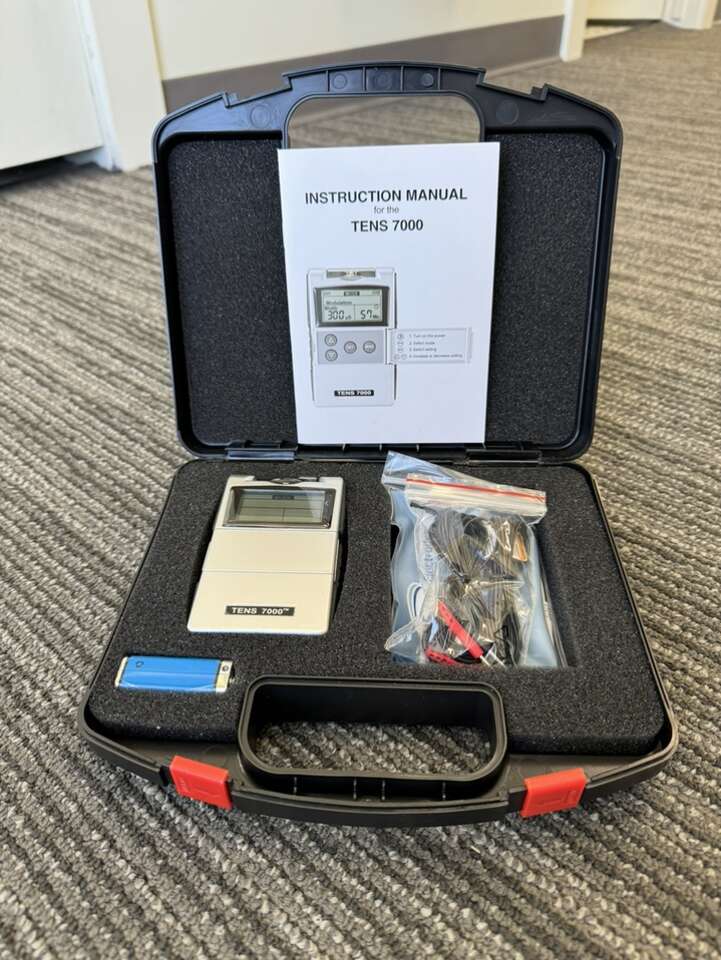 TENS 7000 Electric Simulation Device
