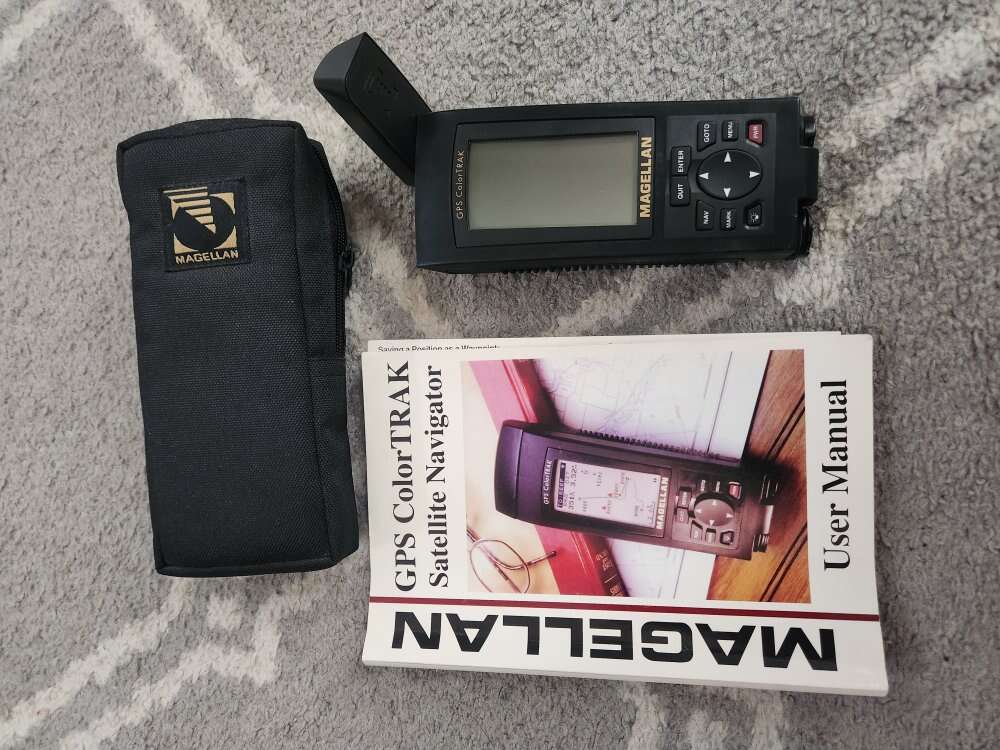 GPS Color Track (Magellan)