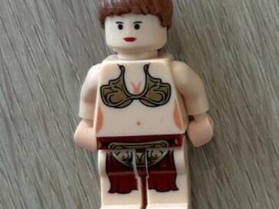 LEGO Slave Leia Minifig New Never Played With