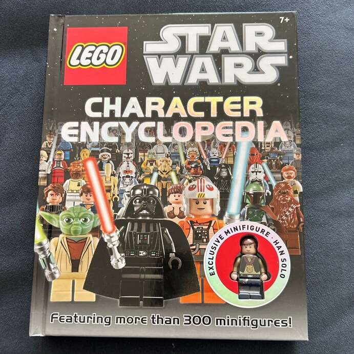 2011 LEGO Star Wars Character Encyclopedia New