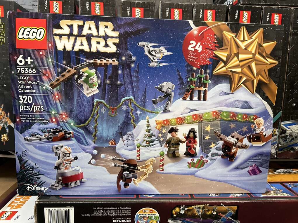 LEGO Star Wars 2023 Advent Calendar  New