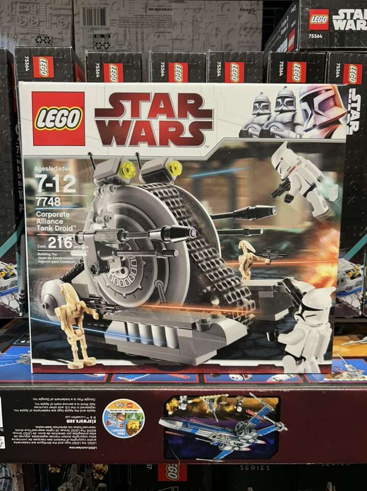 LEGO Star Wars 7748 Corporate Alliance Tank Droid