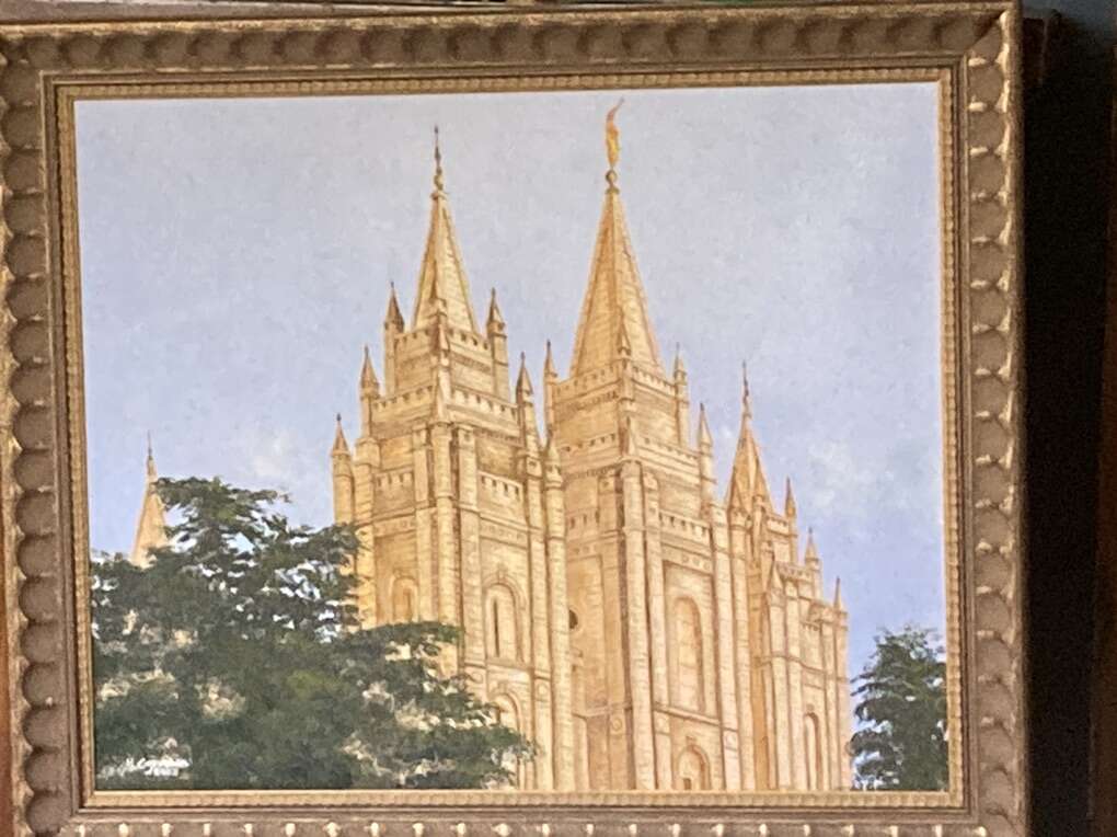 Framed Artist Signed Oil on Canvas Painting of the LDS Temple in Salt Lake 20 by 17 inches without frame