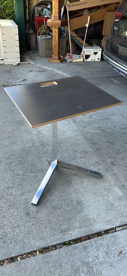 2 Teknion DNA Laptop Solution Folding Table