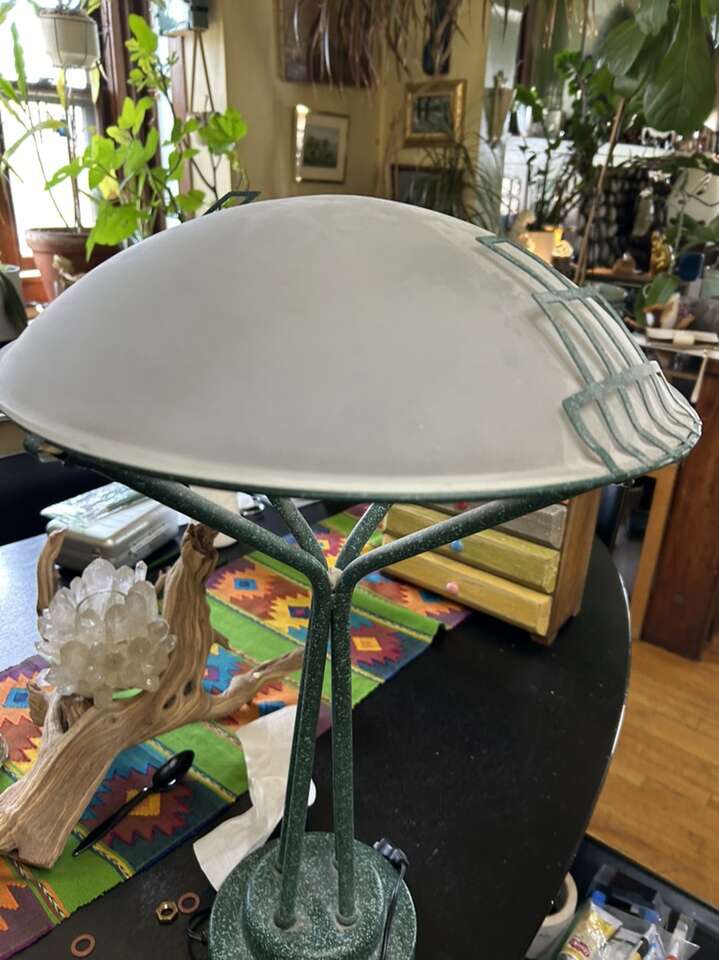 Vintage Art Deco MCM Tall Clear Mushroom Lamp Underwriter Labortories