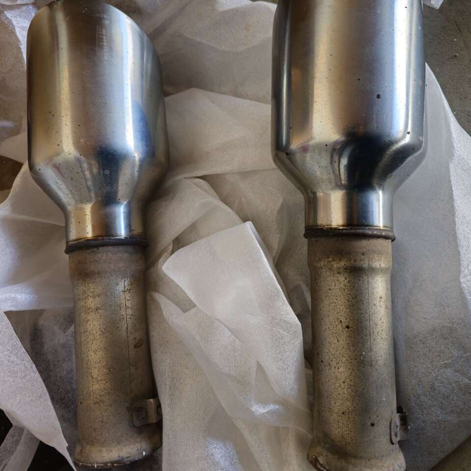 2020 RAM OEM EXHAUST TIPS