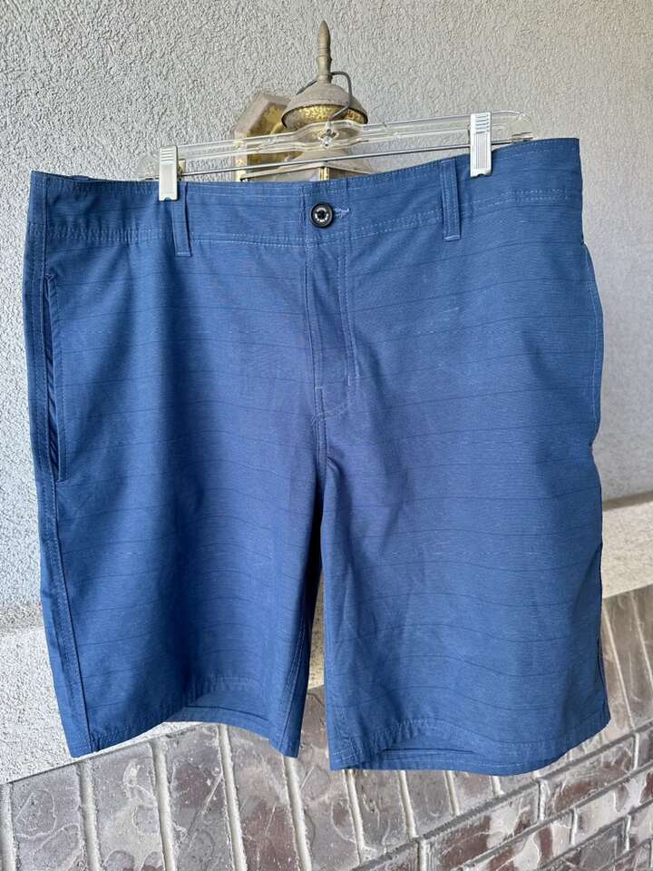 Mens 36 Ezekiel Stewart Versa Stretch Shorts