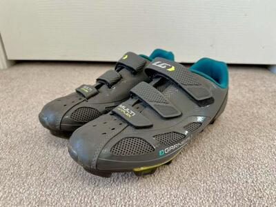 Size 40 Womens Garneau HRS-80 Cycling Shoes