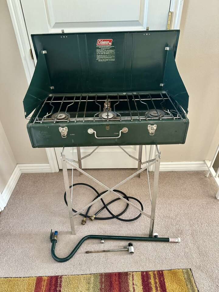 Coleman 426E 3 Burner Camp Stove W/ Conversion Kit