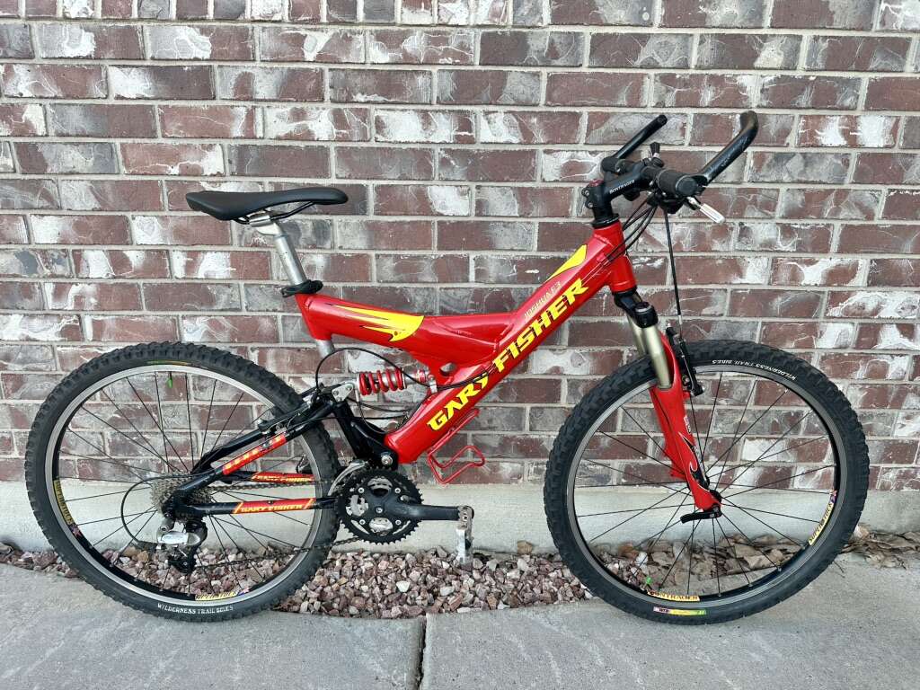 2000 Gary Fisher Joshua F3 Full Sus Mountain Bike