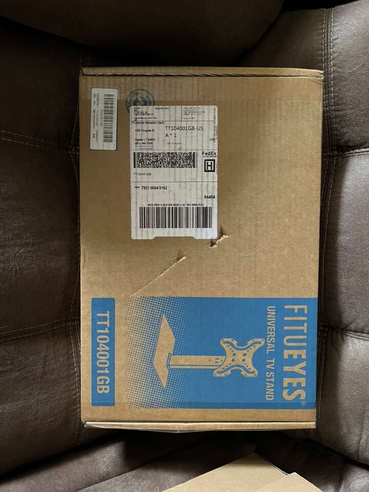 NIB Fitueyes TV Stand 27 30 32 37