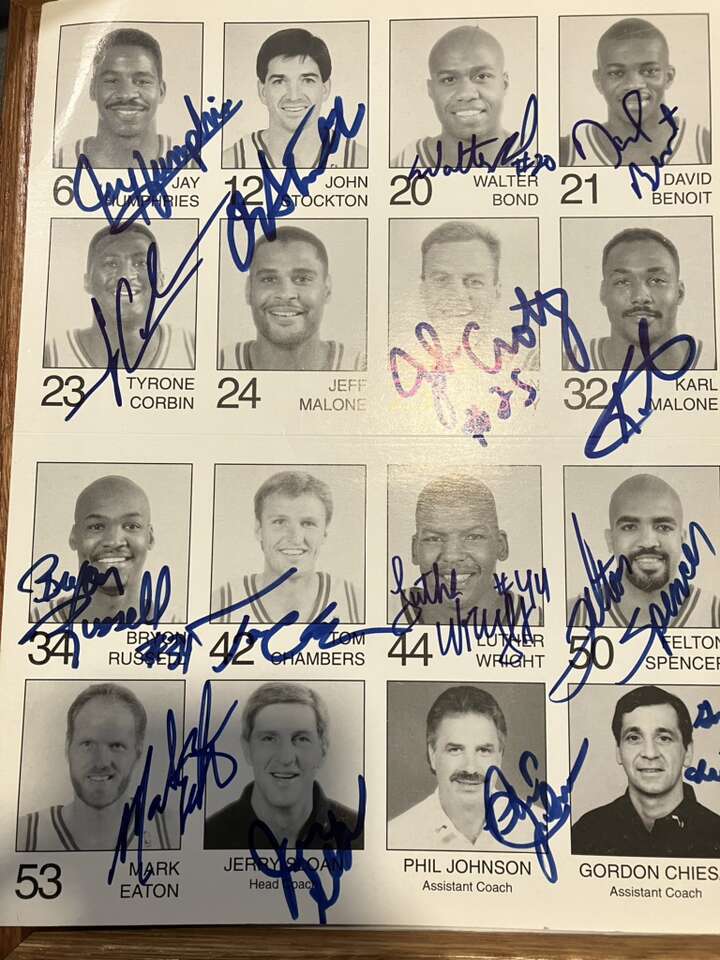 Utah Jazz 90's Team Signed Photograph Licture