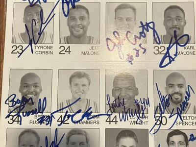 Utah Jazz 90's Team Signed Photograph Licture