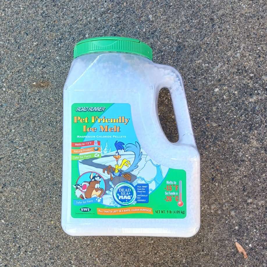 pet friendly ice melt