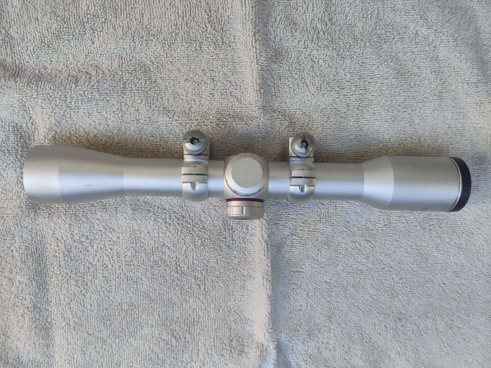 Rifle scope great shape