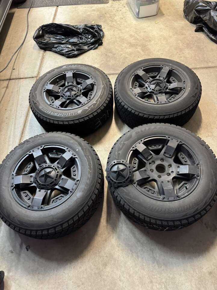 Set Of Snow Tires And Wheels 255/65R18 With TPMS