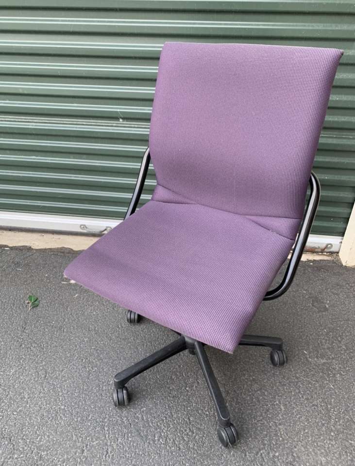 45 STEELCASE PROTEGE ROLLING CHAIRS W ARMS