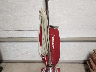 Sanitaire Heavy Duty Commercial Vacuum