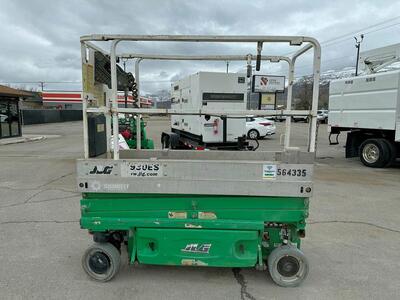 Scissor Lift JLG 1930ES Electric 19' Platform Extendable 2 Available!
