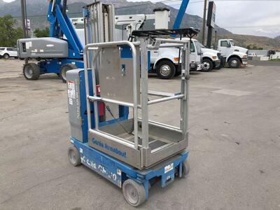 Personnel Man Lift 2010 Genie GR-20 PRICE REDUCED!