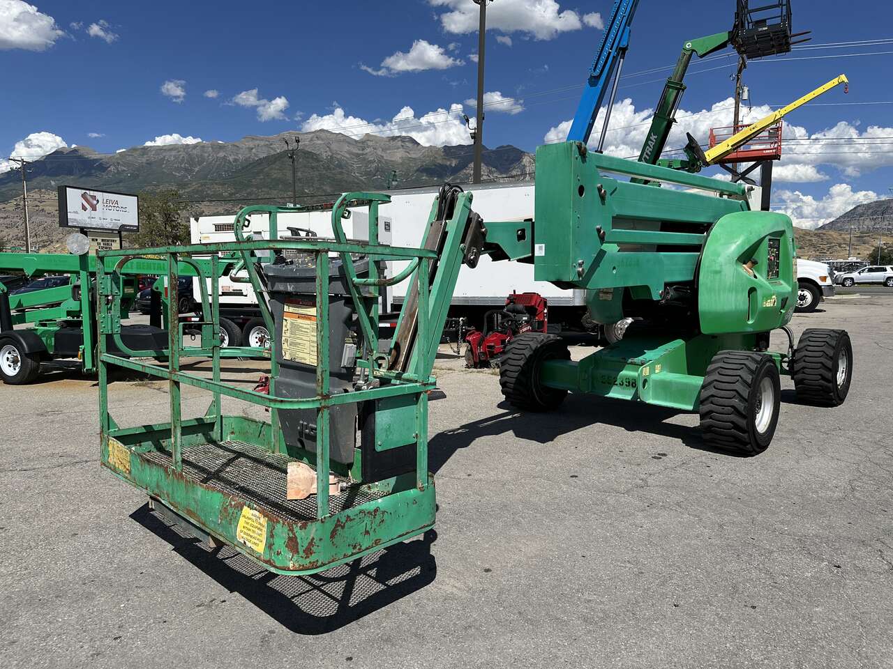Aerial Boom Lift 2013 JLG 450AJ SII 4x4 45' Platform with Jib Diesel Manlift Telescopic