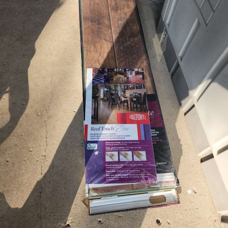 real touch elite flooring Hickory color