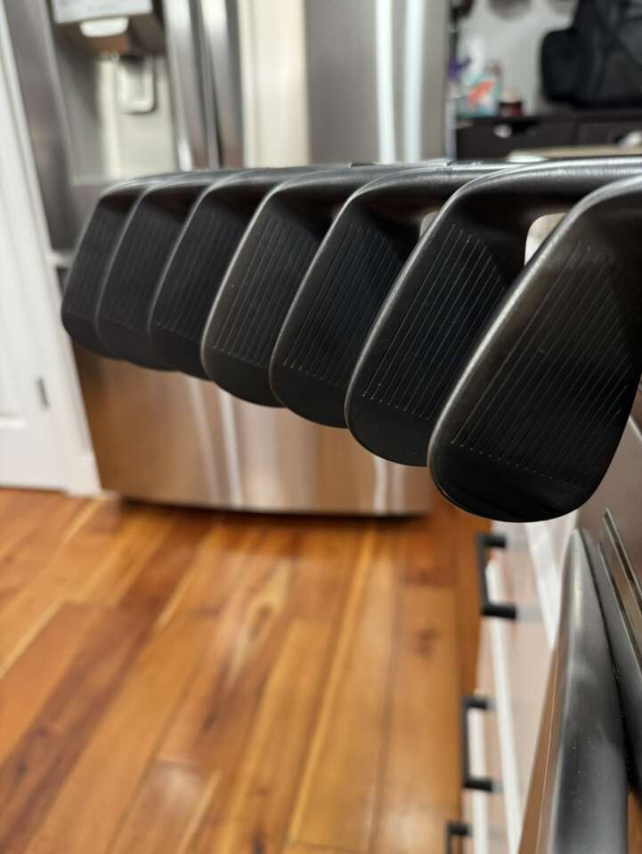 Lh Left Handed Cobra King Tour Black Irons