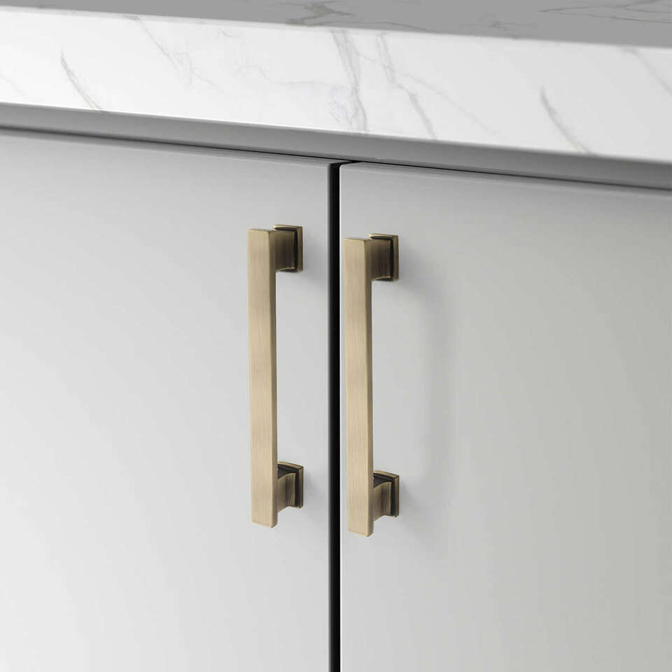 Hexa Series Cabinet Pull Square Handle #89424