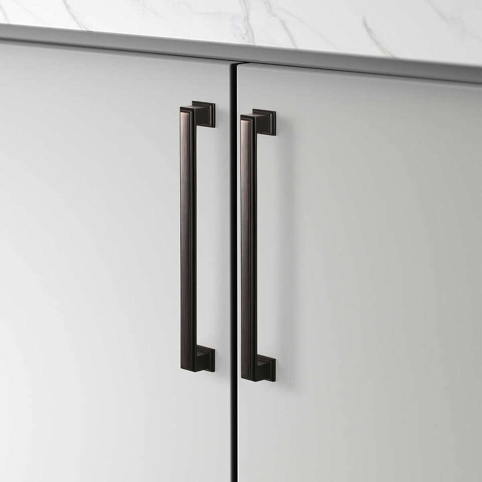 Octa Series Cabinet Pull Handle Long Square Style #89425