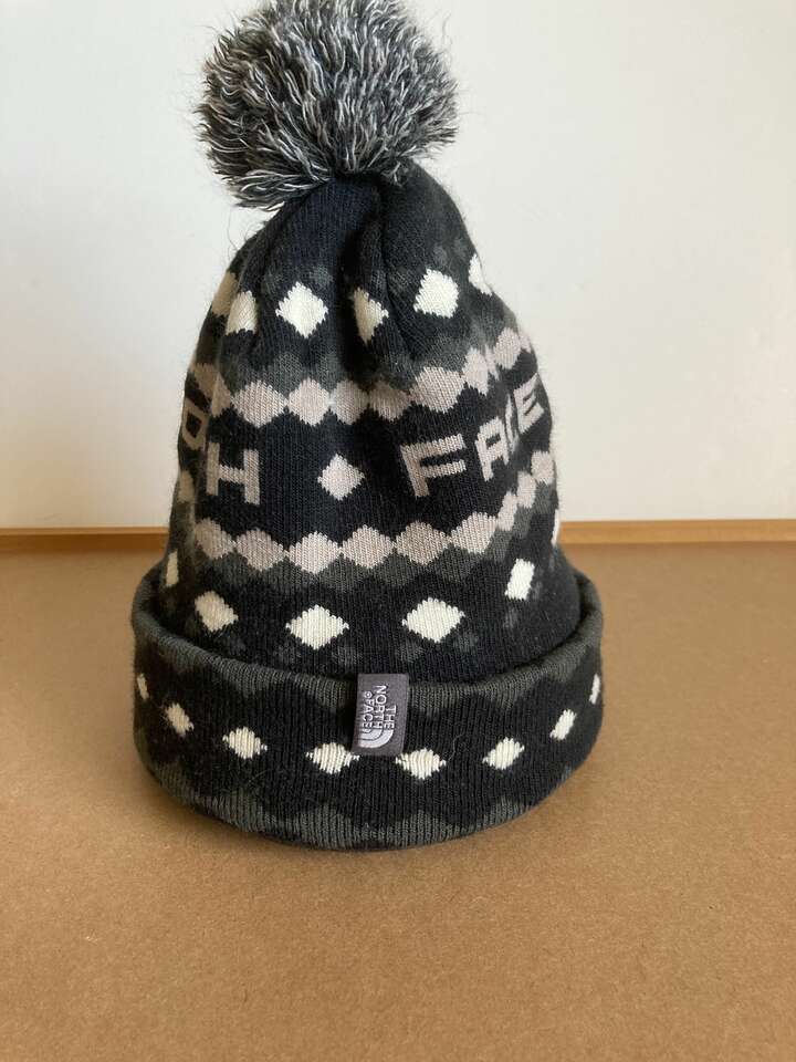 North Face Beanie hat, like new