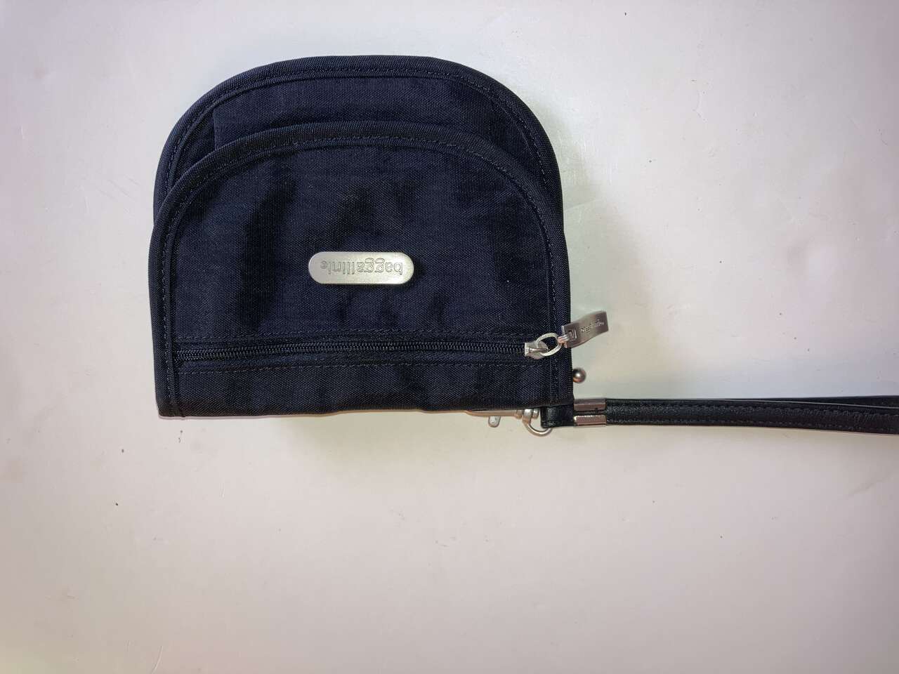 Baggallini Wristlet Wallet