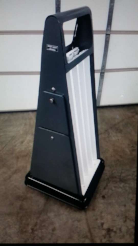 Bennett Oil Can Display Stand With Night Doors