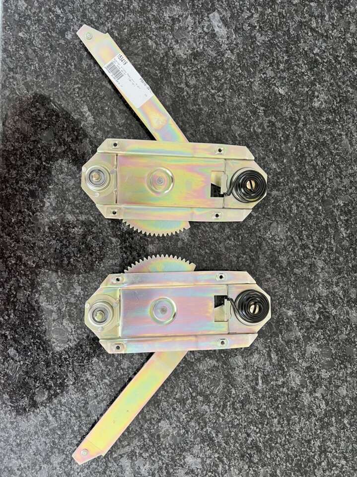 1955 1956 1957 Chevy Quarter Window R&L Regulators