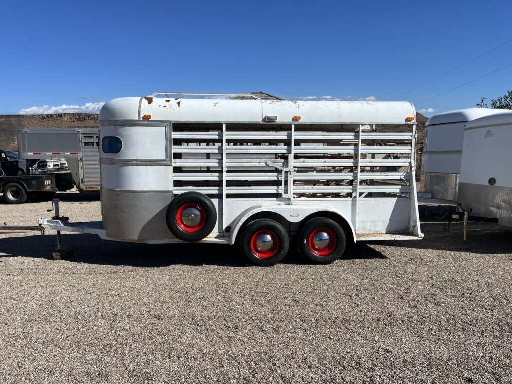 4 Horse Trailer Livestock