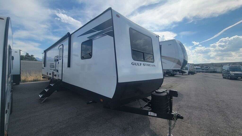 2024 Gulf Stream Coach Kingsport Supreme Series 33