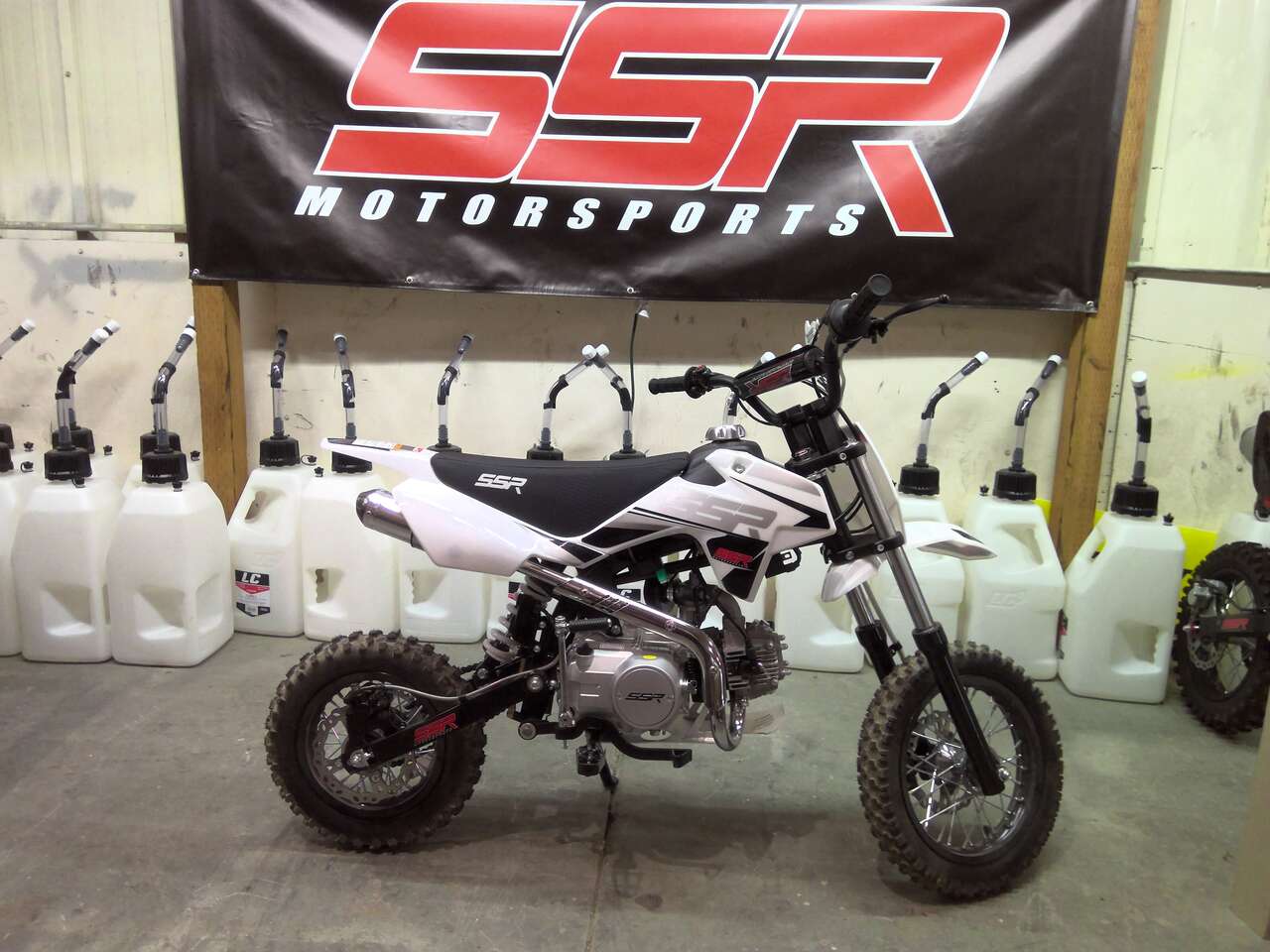 NEW Kids SSR MOTORSPORTS SR110 110cc Fully Manual PIT BIKE