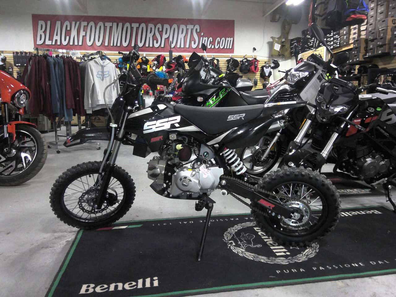 NEW Kids SSR MOTORSPORTS SR110DX 110cc Fully Manual Pit Bike