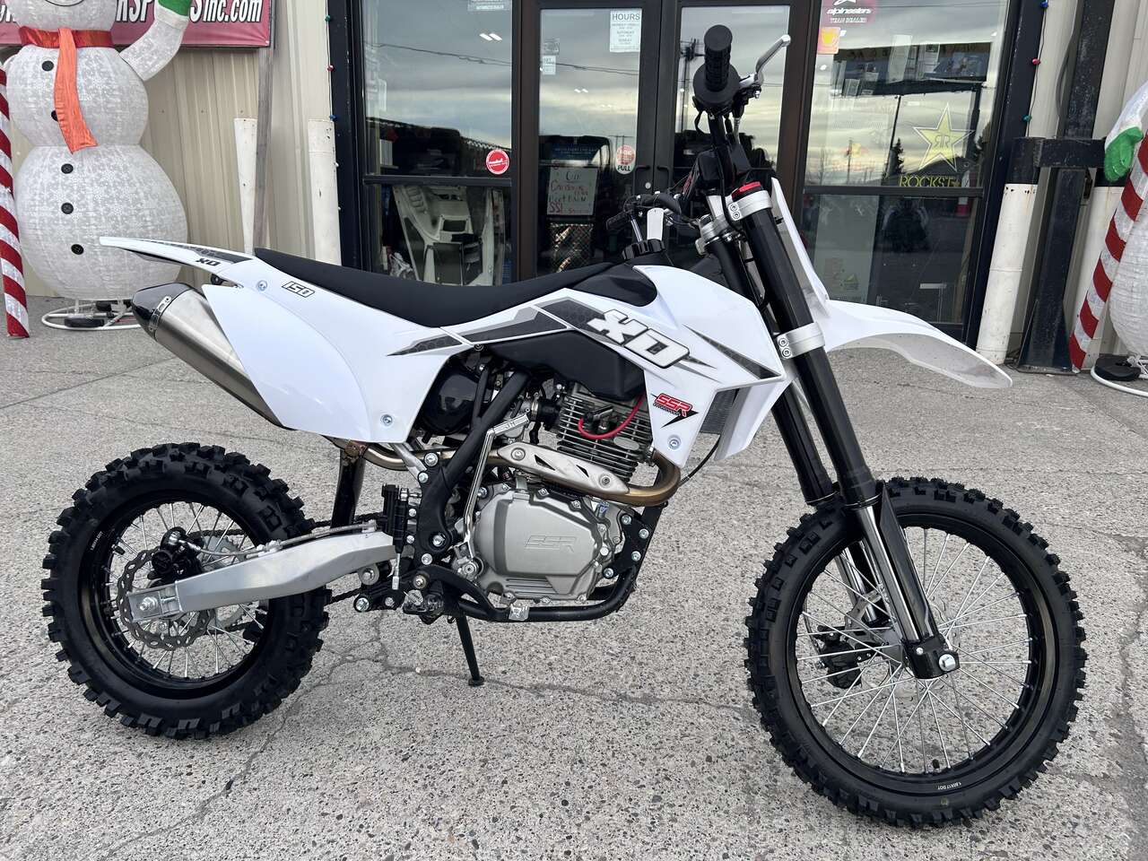 New 2025 SSR Motorsports XD150 Mid-Size Dirt Bike Motorcycle