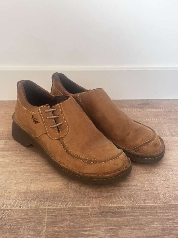 Dr Martens Shoe Size 8
