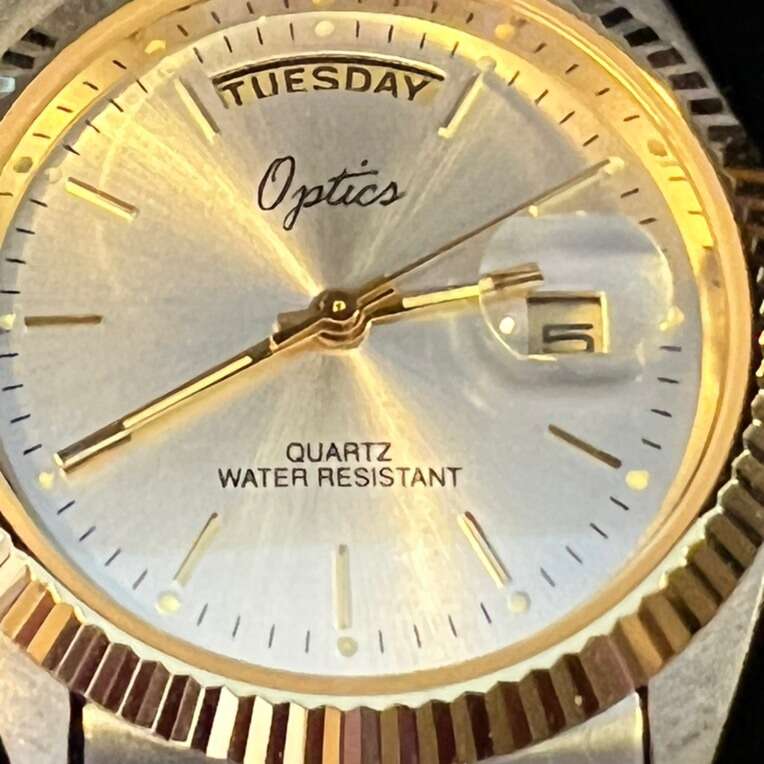 Optics Quartz Water Resistant