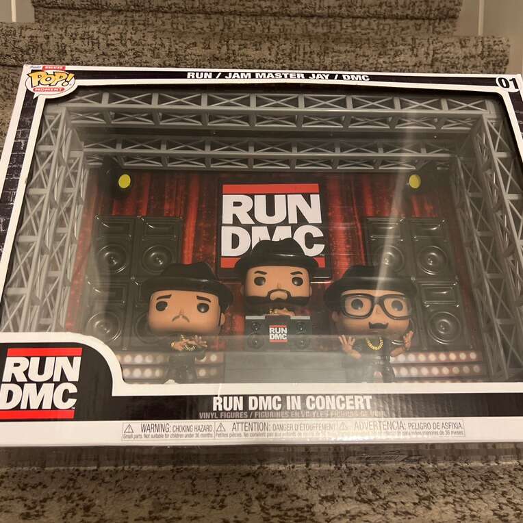 Funko Pop! Run DMV In Concert Walmart Exclusive