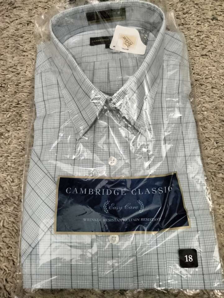 Cambridge Classics short sleeve Point Collar size 18
