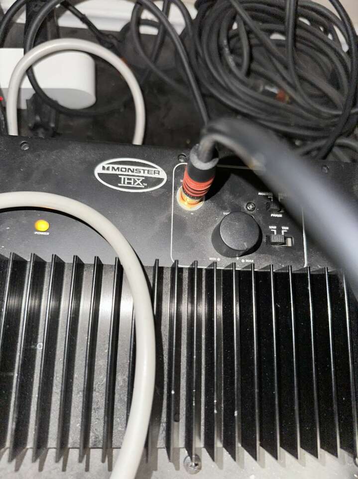 Monster THX Home Subwoofer Plate Amplifier