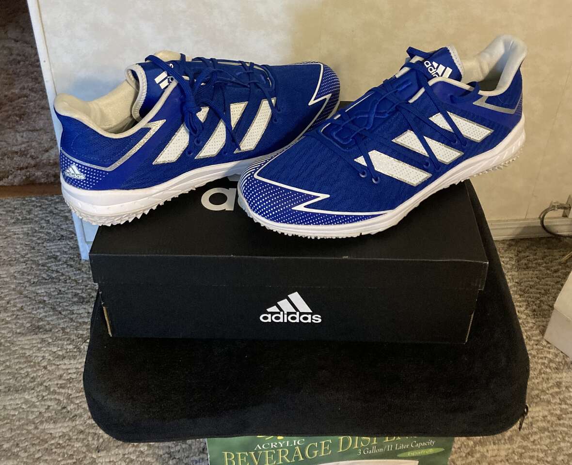 ADIDAS SHOE Size: 13-1/2 PRICE DROP!