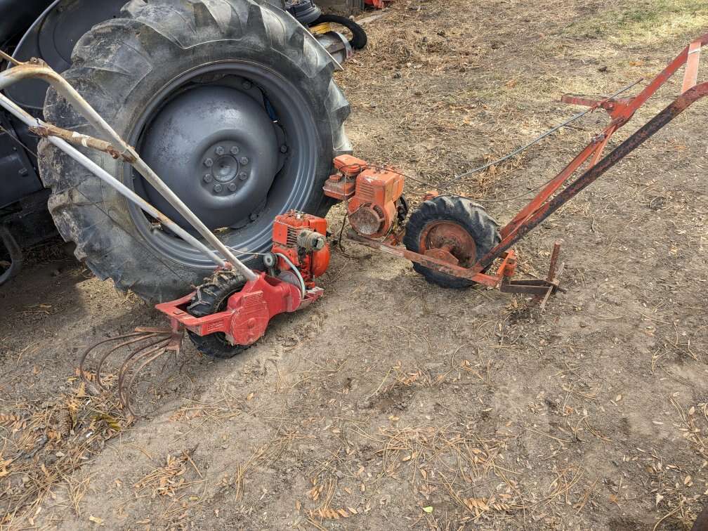 One wheel cultivator tiller tractor hit miss engine steam John Deere simplicity gravely kubota