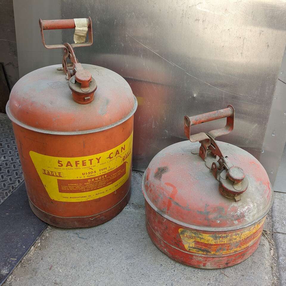 Safety Eagle STEEL gas can justrite army Jerry