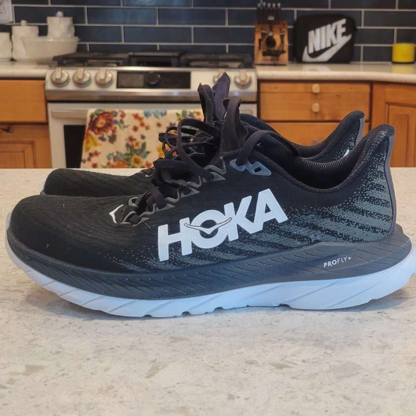 HOKA Mach 5 Men’s Black/Castlerock